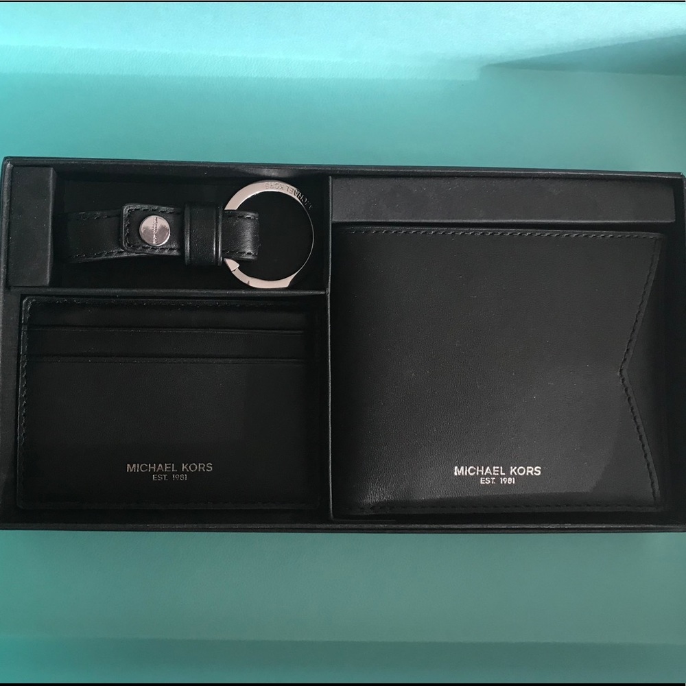 Michael Kors billfold cardcase fob set